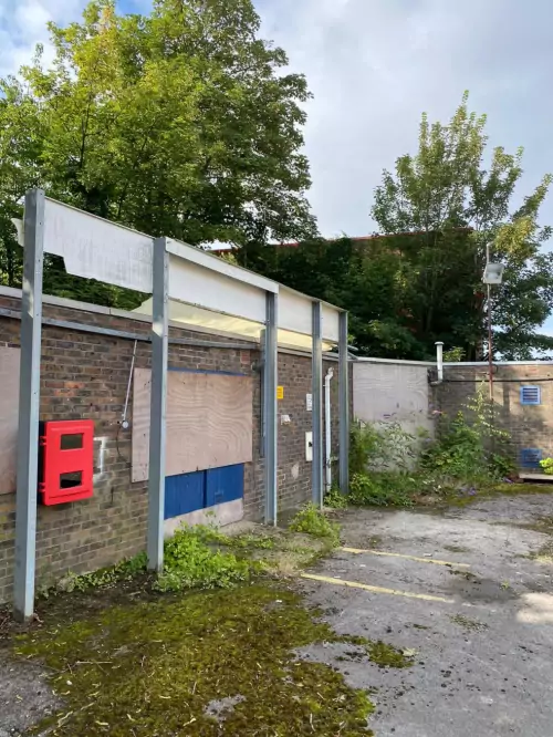 Dispose of awning | Glasgow